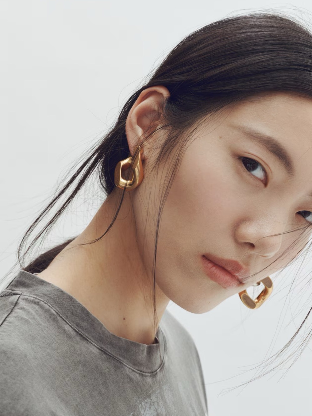 Stella McCartney x H&M two tone earrings - Picture 5 of 8